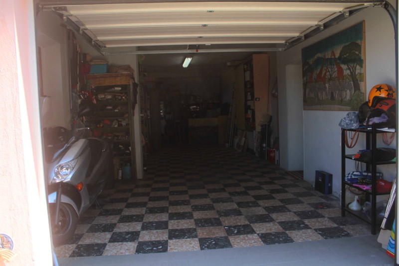 garage 2